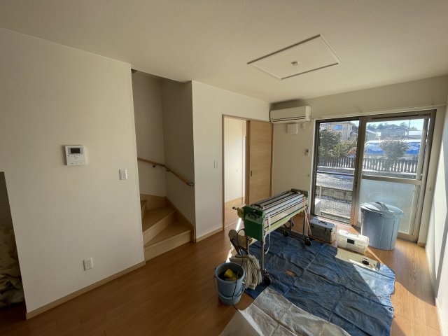 居室・リビング　※同型タイプ別棟の写真です。