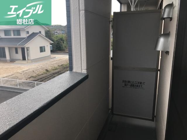 バルコニー　ベランダ