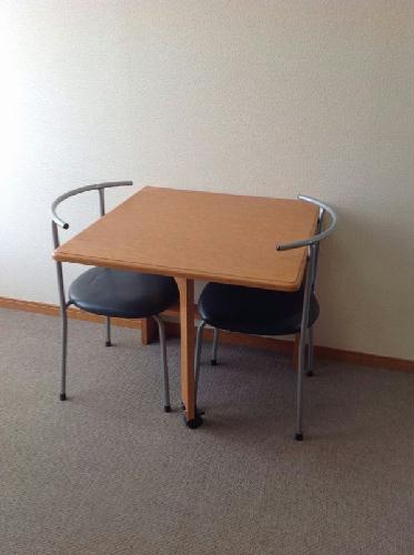 バルコニー　テーブル