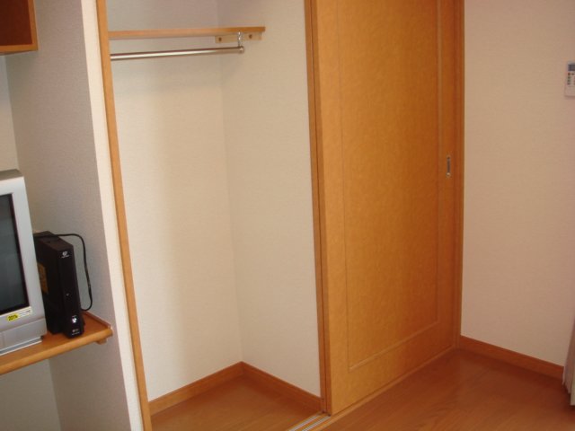 収納　クローゼット付きで収納もばっちり。