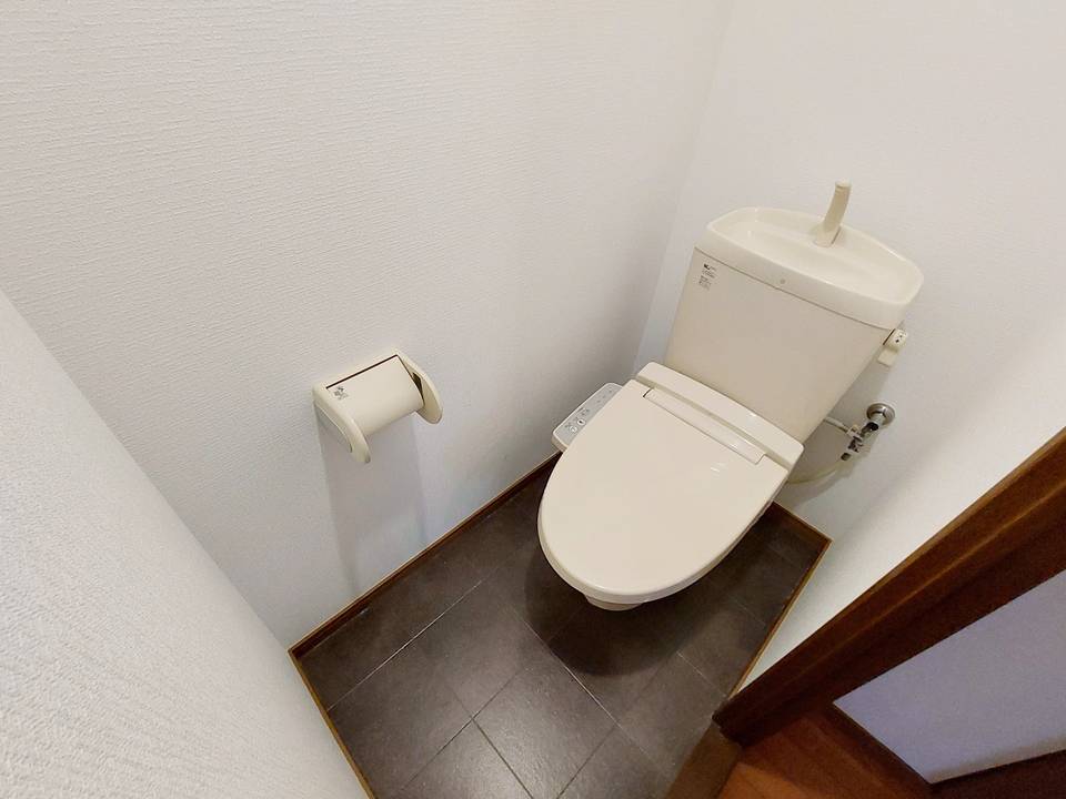 トイレ　トイレ