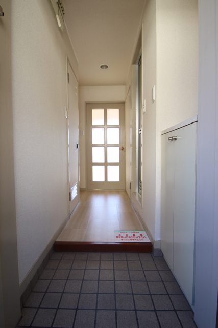 玄関　別室の参考写真です。※現況優先
