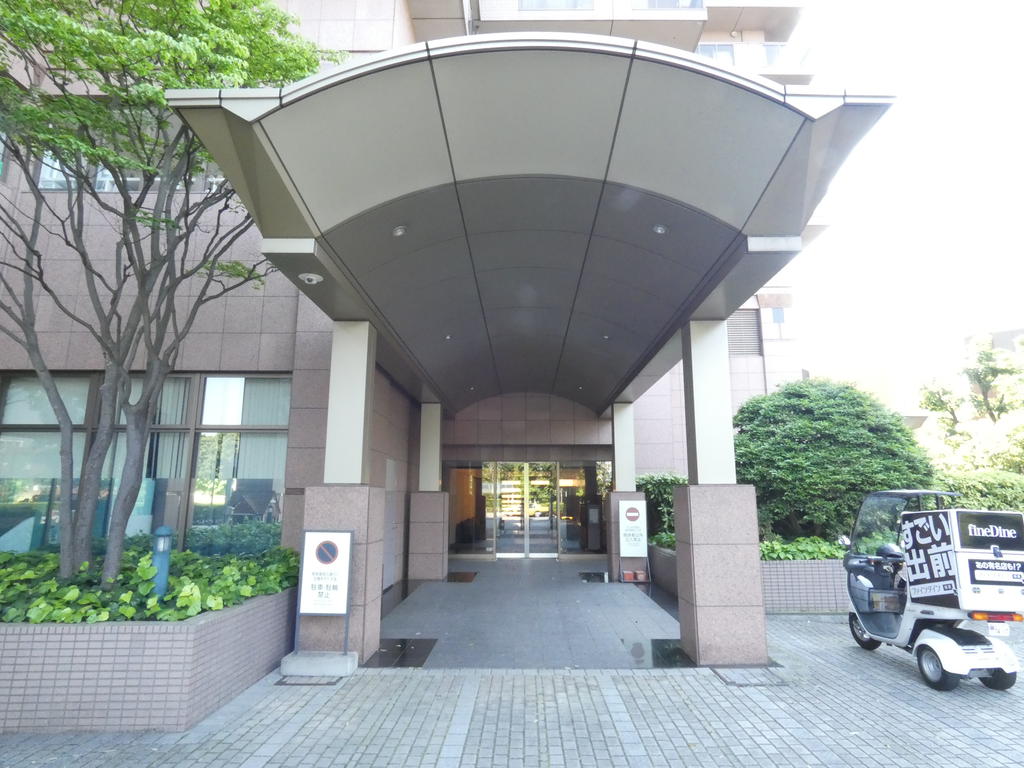 エントランス　エントランス