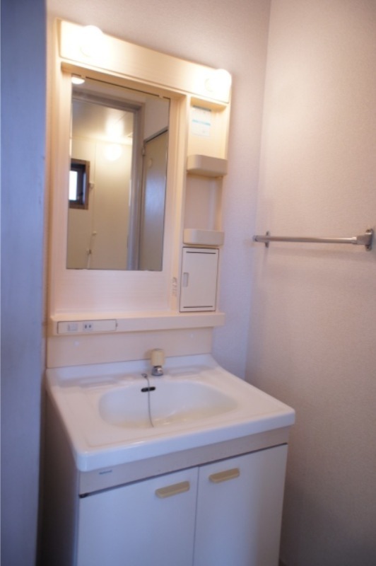 洗面設備　図面と現状に相違がある場合には現状を優先