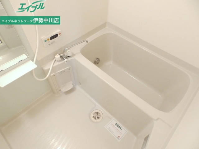 バス・シャワールーム　同タイプ部屋写真です。