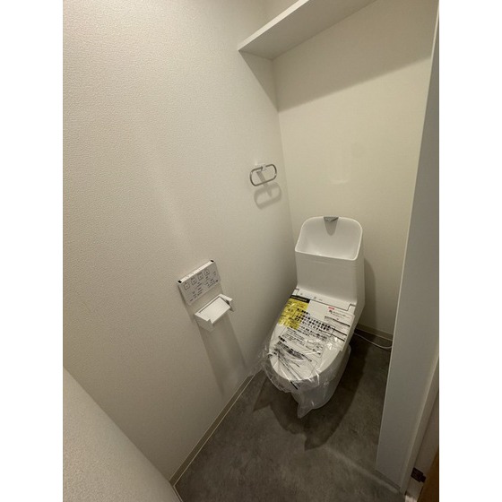 トイレ　※同タイプ別部屋の写真。現況優先※