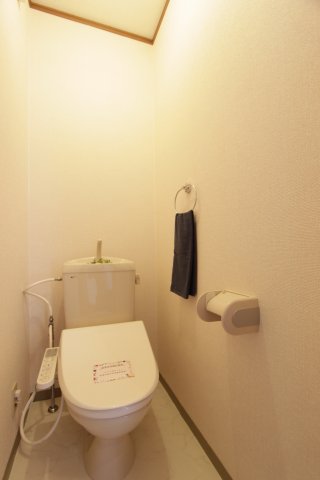 トイレ　ゆったりとした空間のトイレです