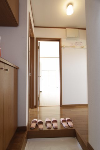玄関　シンプルで使いやすい玄関です