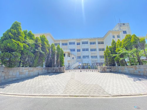 中学校　桑名市立陽和中学校（中学校）まで638m