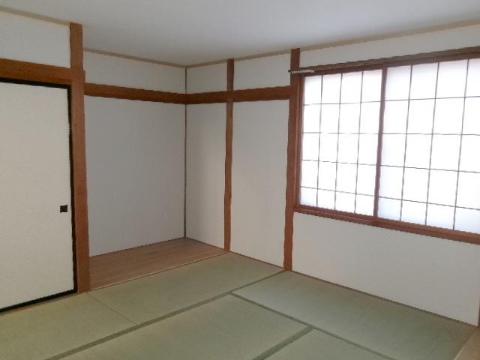 居室・リビング　室内