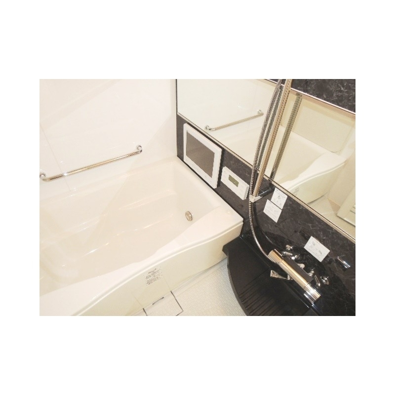 バス・シャワールーム　リラックスできるバスルーム♪