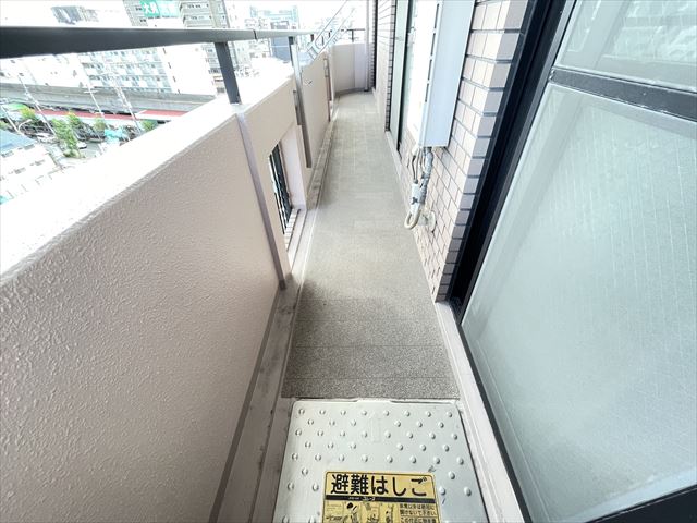 バルコニー　バルコニー