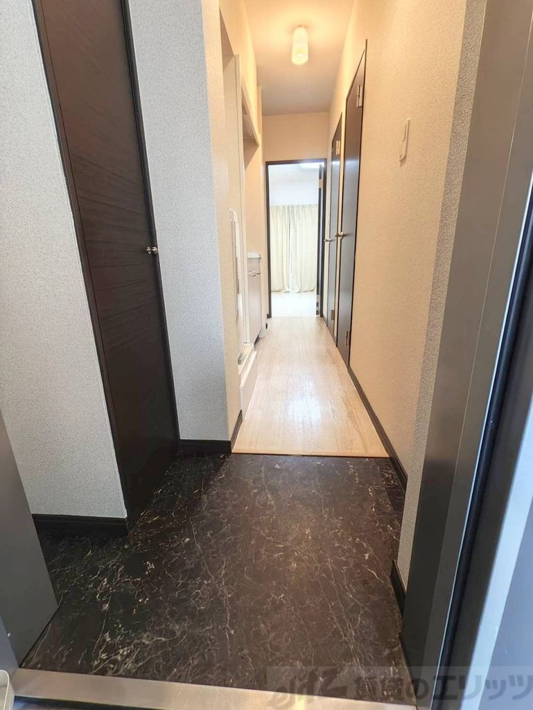 玄関　玄関