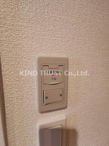 バス・シャワールーム　コンパクトで使いやすいお風呂です