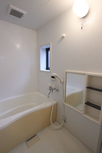 バス・シャワールーム　バスルームになります！