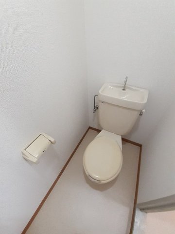 トイレ　清潔感のあるトイレです☆