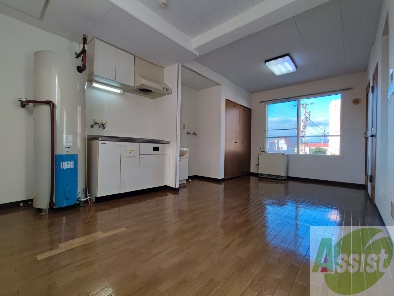 居室・リビング　明るいお部屋は気持ちよく過ごせそうですね。