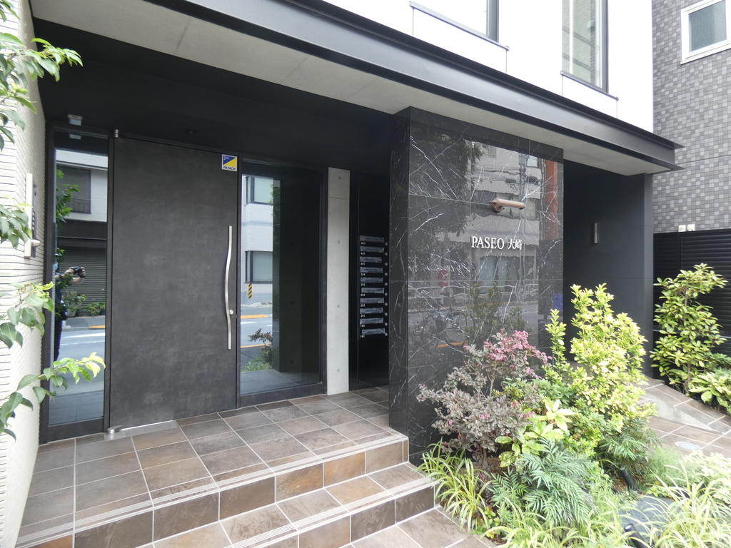 エントランス　エントランス