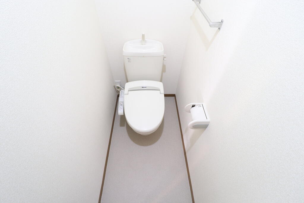 トイレ　トイレ☆