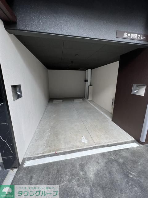 駐車場　バルコニー