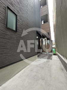 エントランス　ハーモニーテラス中宮II　エントランス