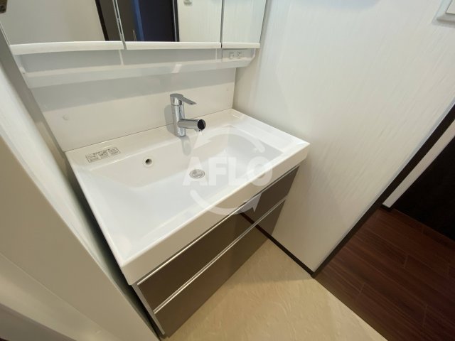 洗面設備　プレジオ弁天町EURO（プレジオ弁天町ユーロ）　洗面