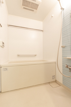 バス・シャワールーム