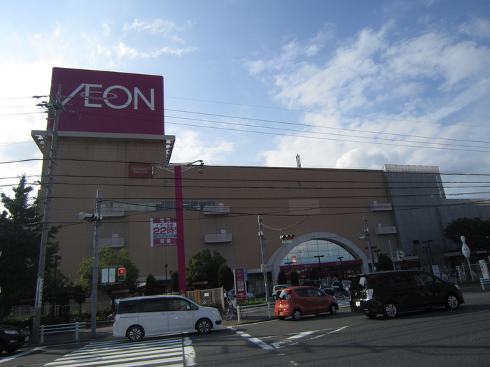 ショッピングセンター　イオン勝川（ショッピングセンター）まで700m