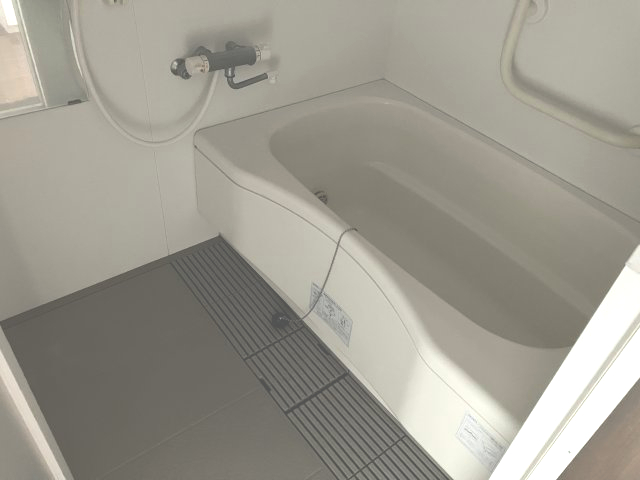 バス・シャワールーム　きれいなお風呂です