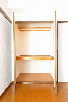 収納　クローゼット