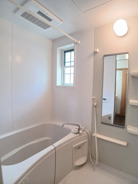 バス・シャワールーム　バス