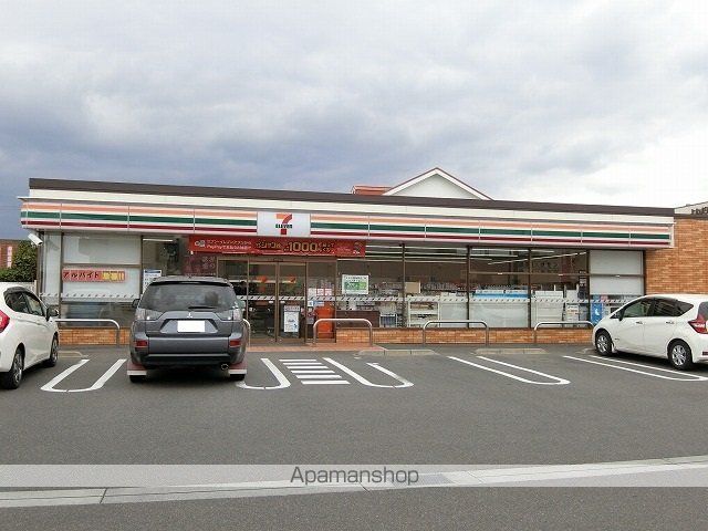 コンビニ　セブンイレブン　神戸町役場前店（コンビニ）まで800m