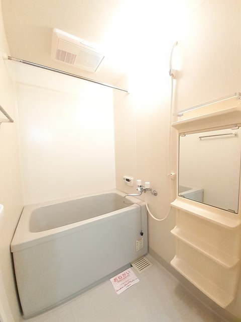 バス・シャワールーム　バス