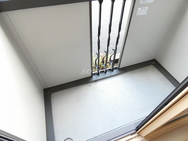 バルコニー　バルコニー