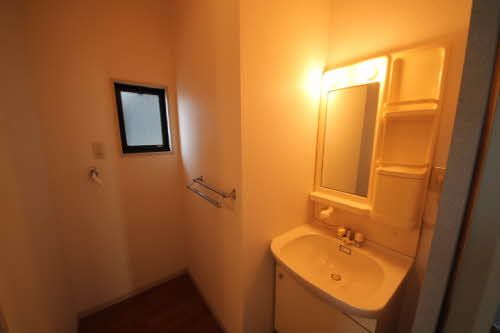 洗面設備　洗面室