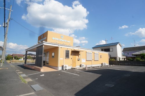 病院　みうらこどもクリニック（病院）まで395m