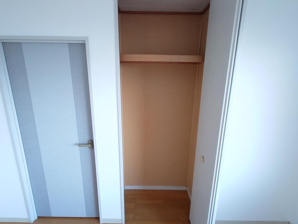 フラワータカセの内装写真