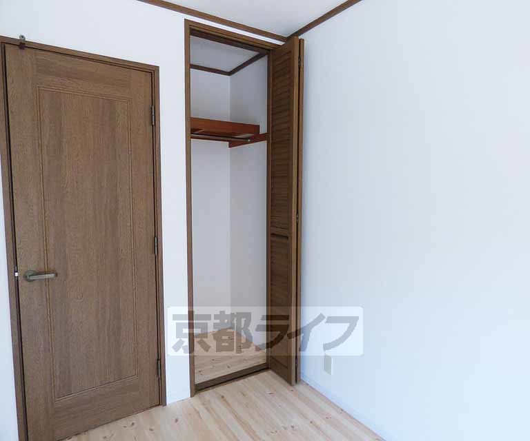 玄関　開放的な玄関です