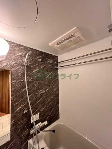 バス・シャワールーム　別部屋参考写真