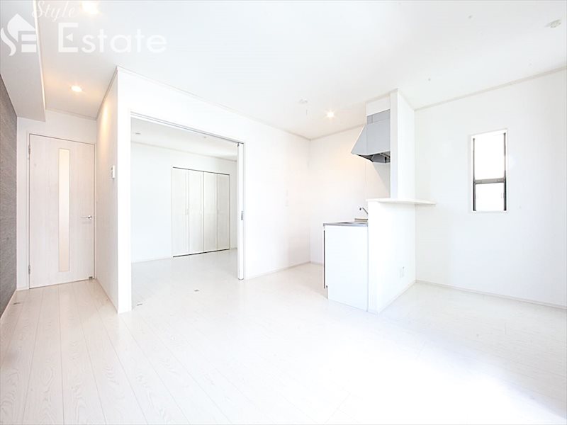 居室・リビング　内装