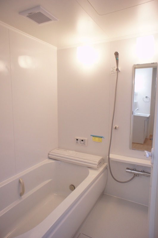 バス・シャワールーム　図面と現状に相違がある場合には現状を優先