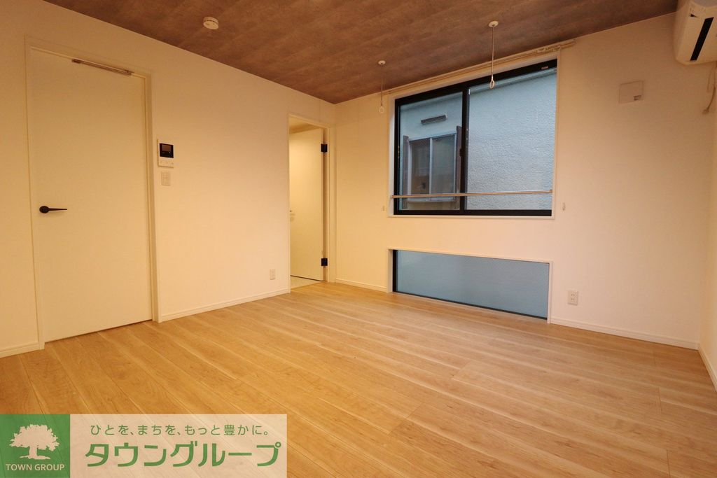 居室・リビング　同一施工会社参考写真