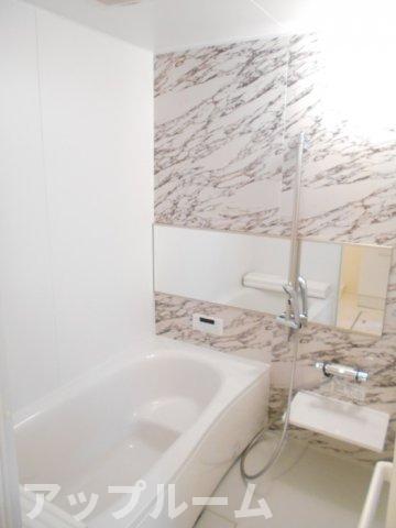 バス・シャワールーム　浴室