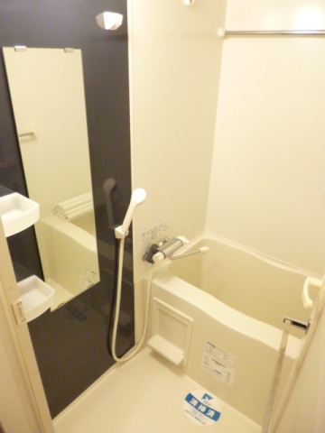 バス・シャワールーム　※別部屋参考写真