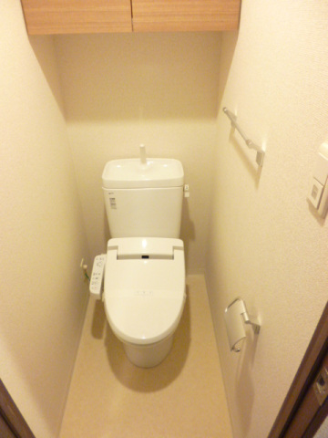 トイレ　※別部屋参考写真