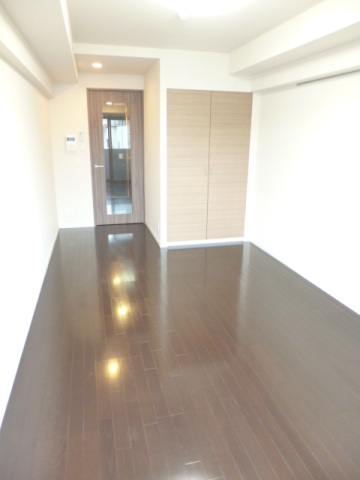 居室・リビング　※別部屋参考写真