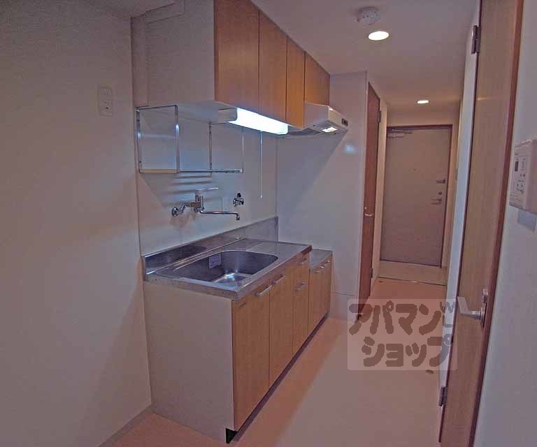 キッチン　広めのキッチンです。