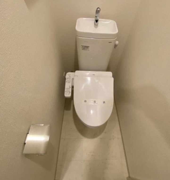 トイレ　トイレ