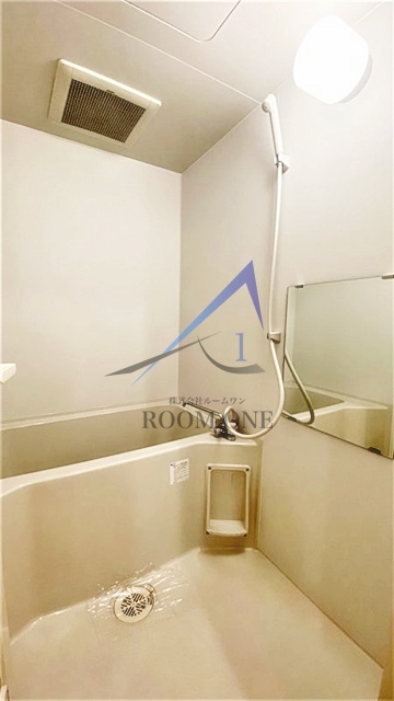 バス・シャワールーム　お風呂です。