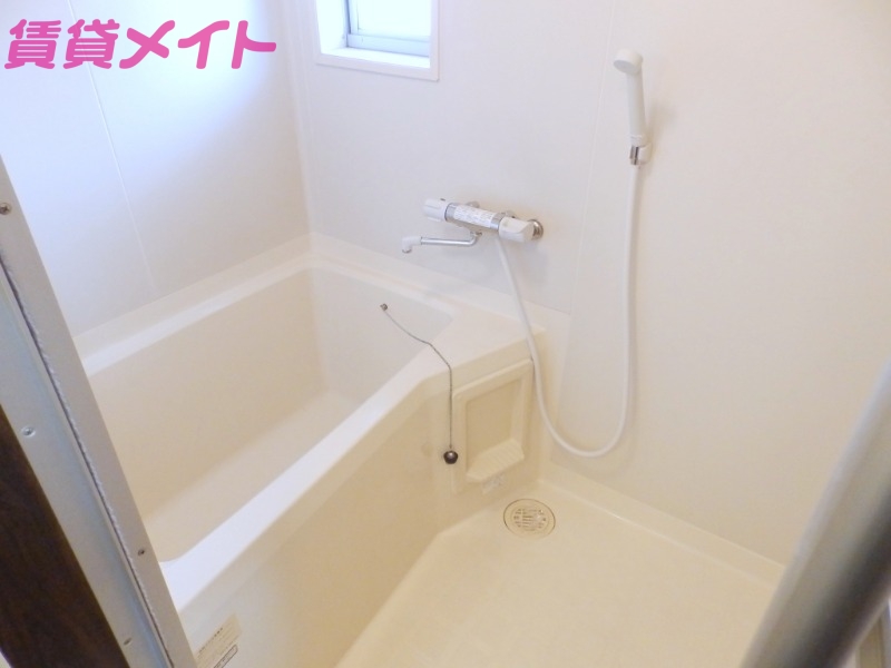 バス・シャワールーム　同物件別室写真